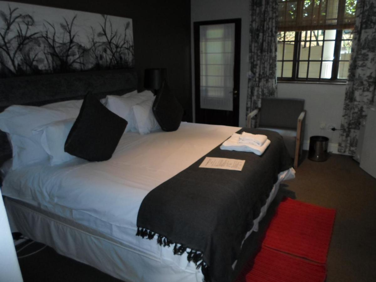 Melville Turret Guesthouse Johannesburg Buitenkant foto