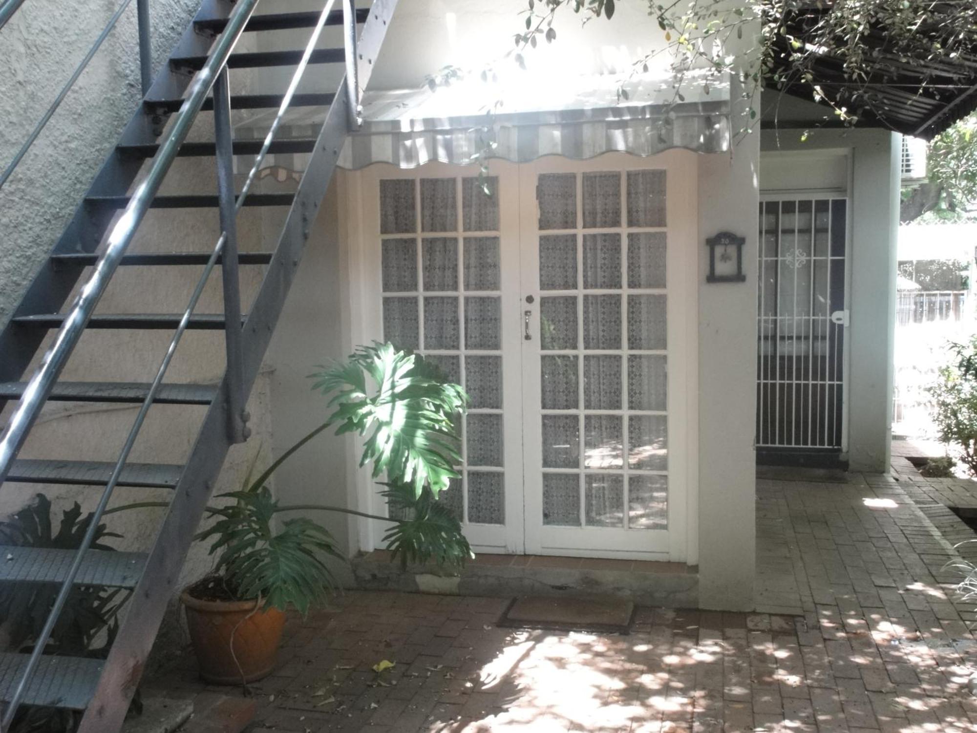 Melville Turret Guesthouse Johannesburg Buitenkant foto