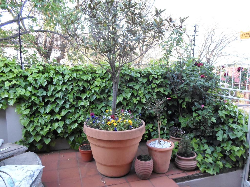 Melville Turret Guesthouse Johannesburg Buitenkant foto