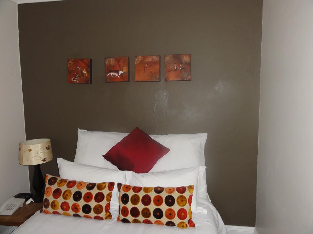 Melville Turret Guesthouse Johannesburg Buitenkant foto